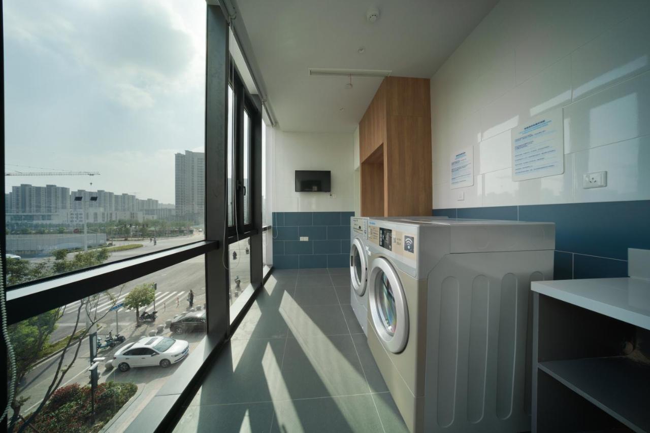 Holiday Inn Express Shanghai Huijin By Ihg Buitenkant foto
