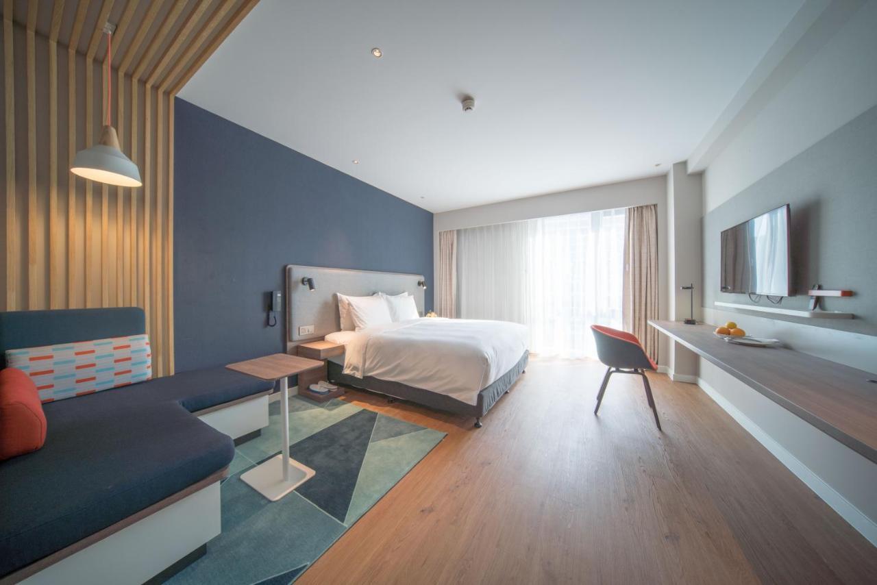 Holiday Inn Express Shanghai Huijin By Ihg Buitenkant foto