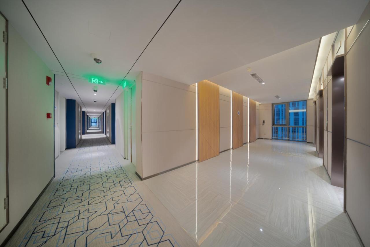 Holiday Inn Express Shanghai Huijin By Ihg Buitenkant foto