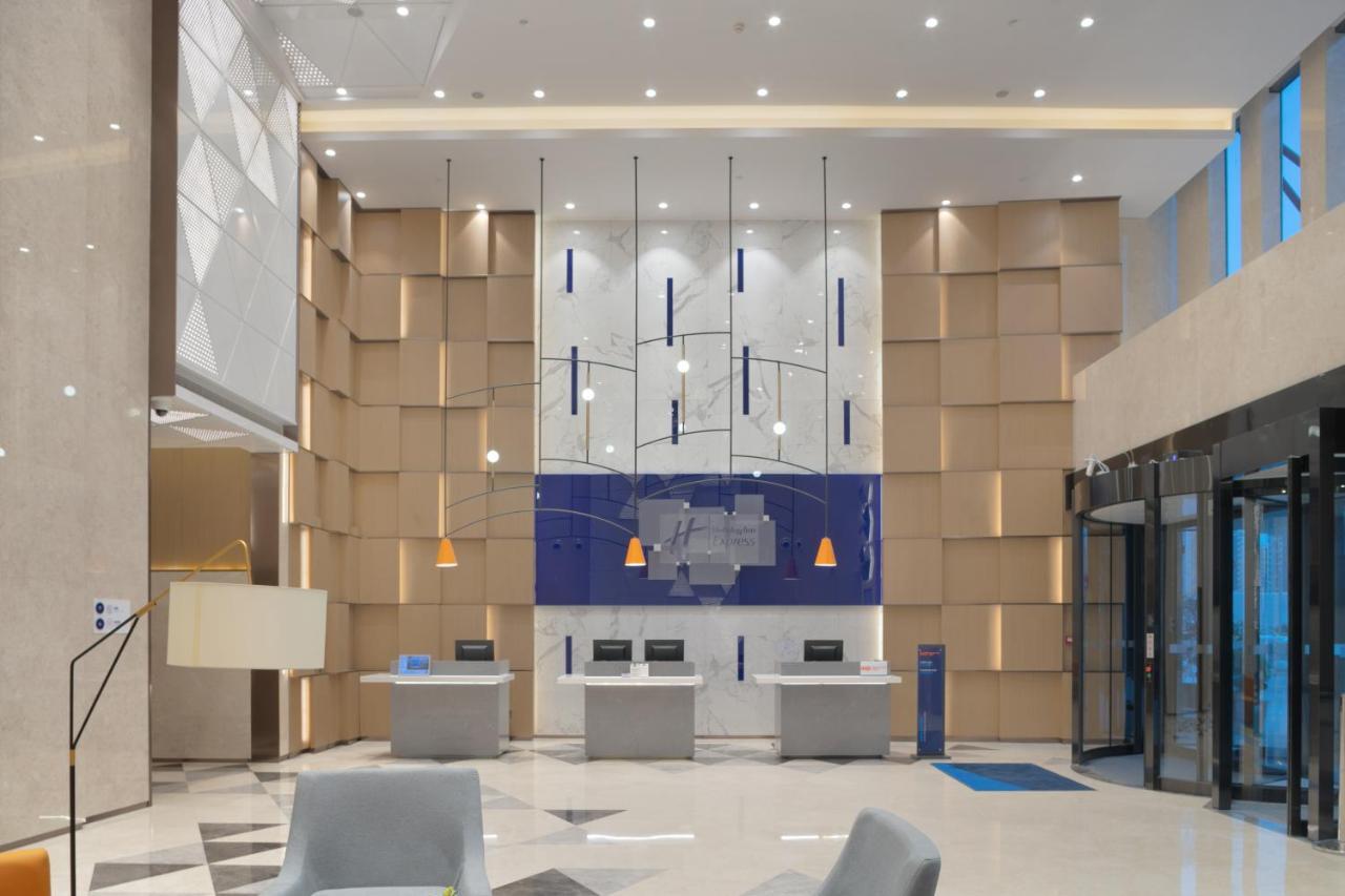 Holiday Inn Express Shanghai Huijin By Ihg Buitenkant foto